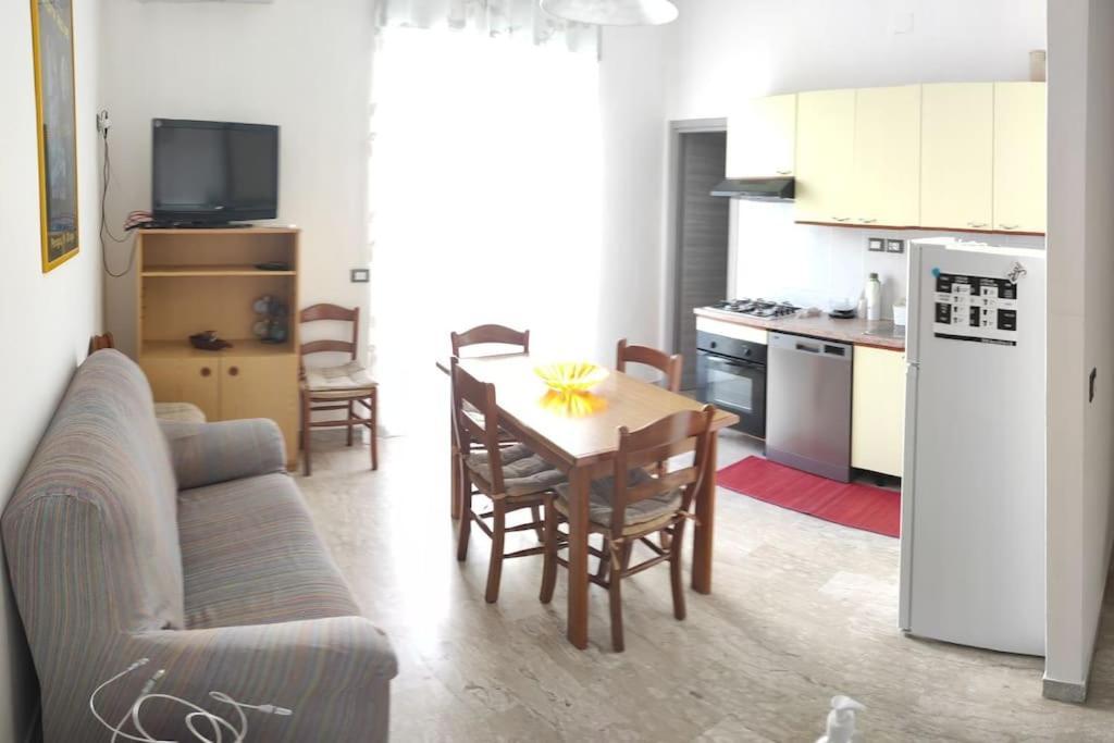 Casa Alea - Appartamento Turistico - Paola- Екстериор снимка
